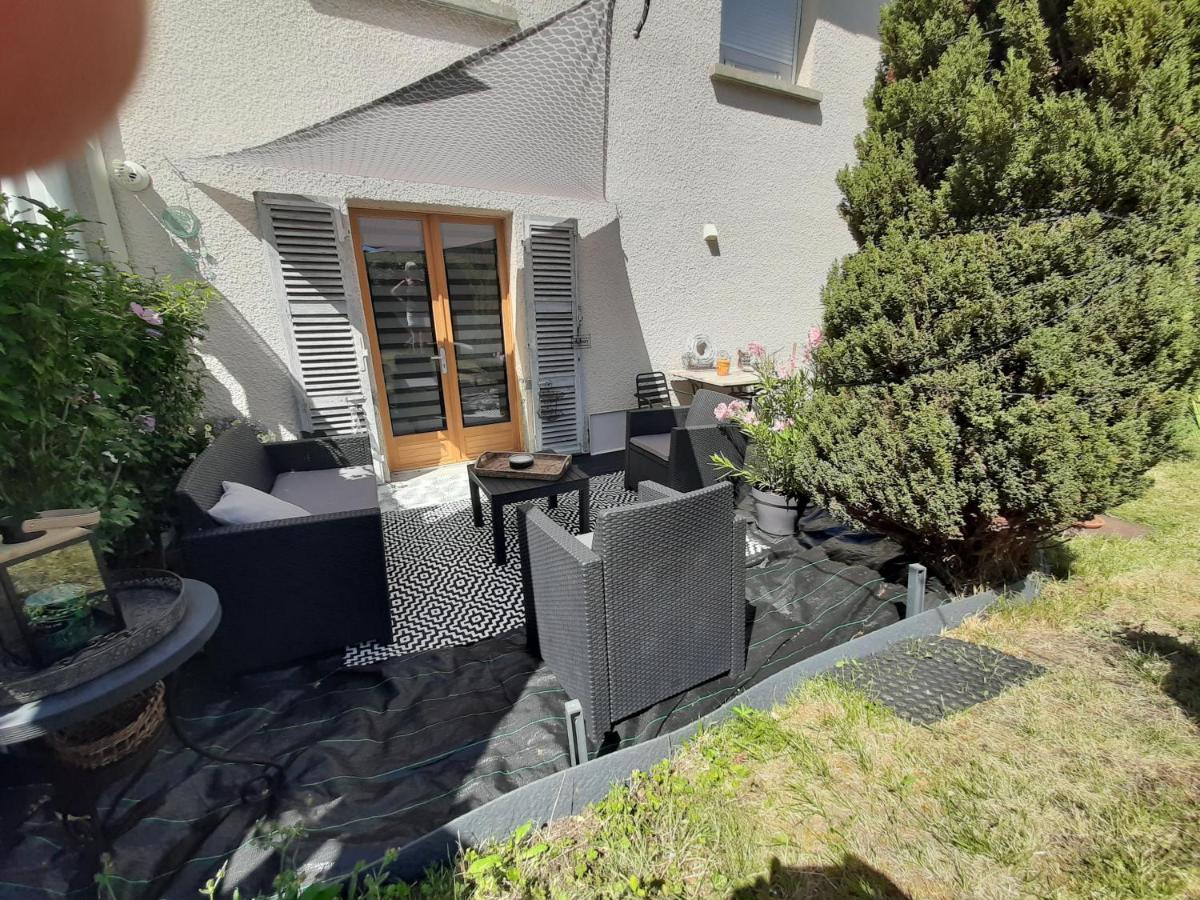 Apartamento Atelier Des Reves Vichy Exterior foto