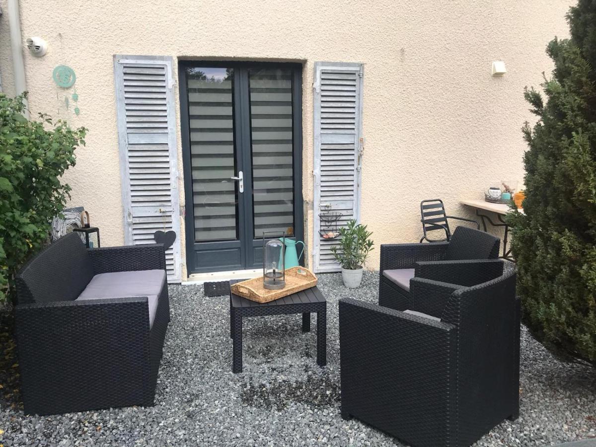 Apartamento Atelier Des Reves Vichy Exterior foto