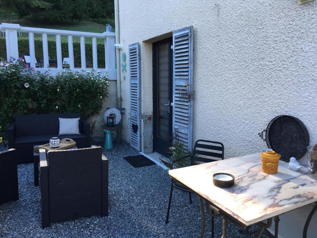 Apartamento Atelier Des Reves Vichy Exterior foto